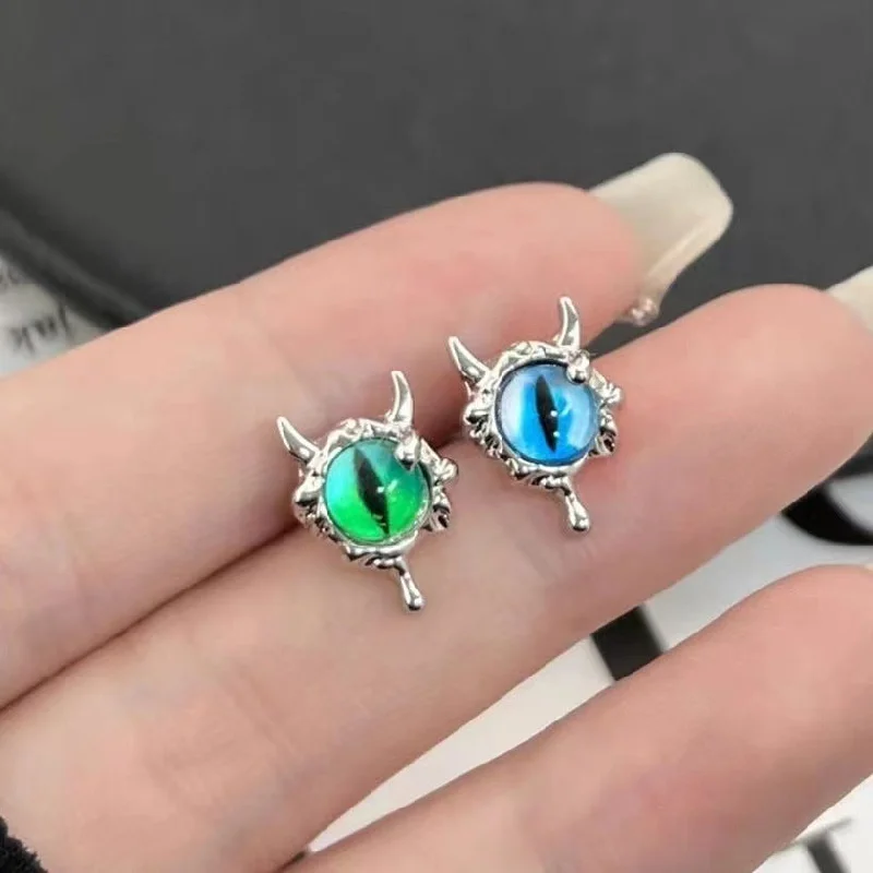 Blue-Green Big-Eyed Ear Studs with Different Pupil