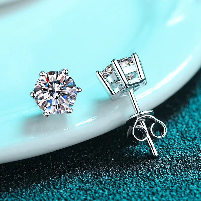 1 Karat/to Moissanite (50 Points Per Unit)