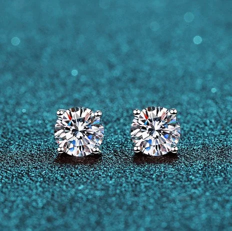 60 Points Moissanite/Pair (Single 30 Points)