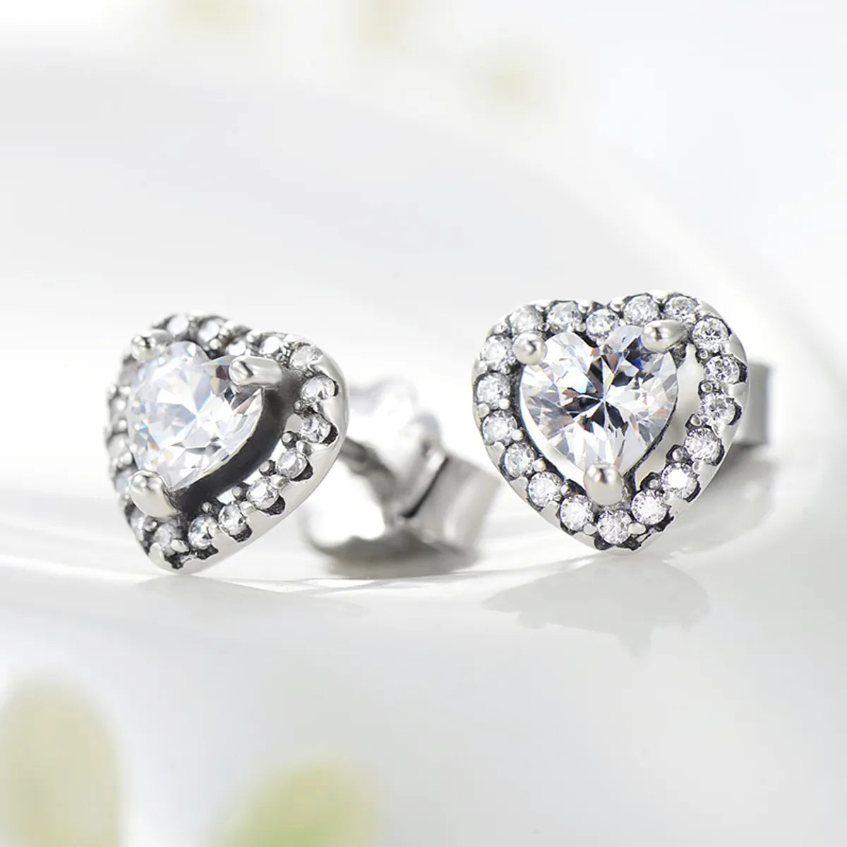 Diamond Solitaire Ring-1 Pair Sweet Heart Shape Plating Three-dimensional Inlay Sterling Silver Zircon Ear Studs