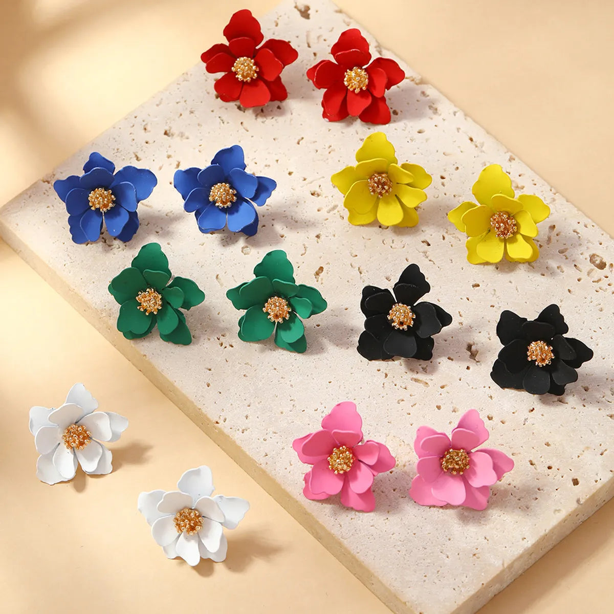 Colorful Engagement Ring-1 Pair Sweet Simple Style Flower Alloy Ear Studs