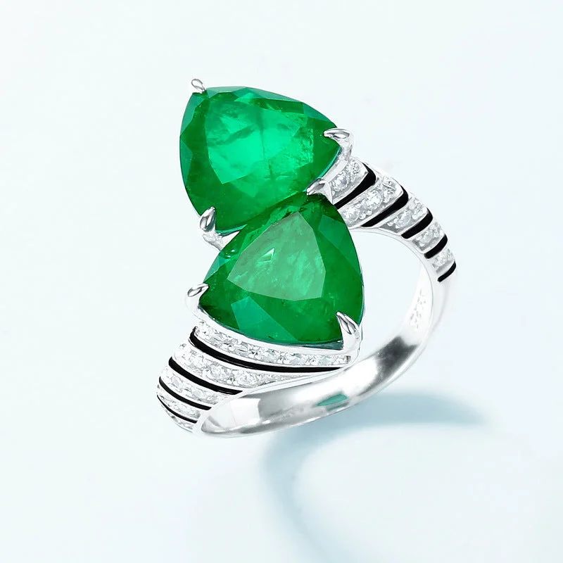 Synthetic Emerald Ring