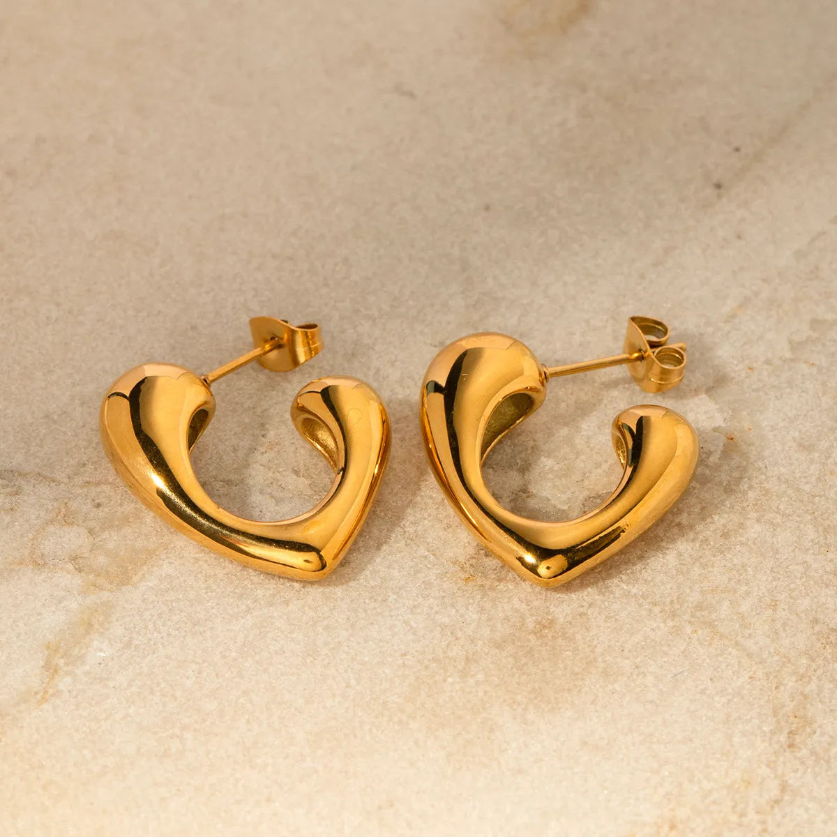 Elegant Silver Ring-1 Pair Vintage Style Simple Style Classic Style Heart Shape Stainless Steel 18K Gold Plated Ear Studs